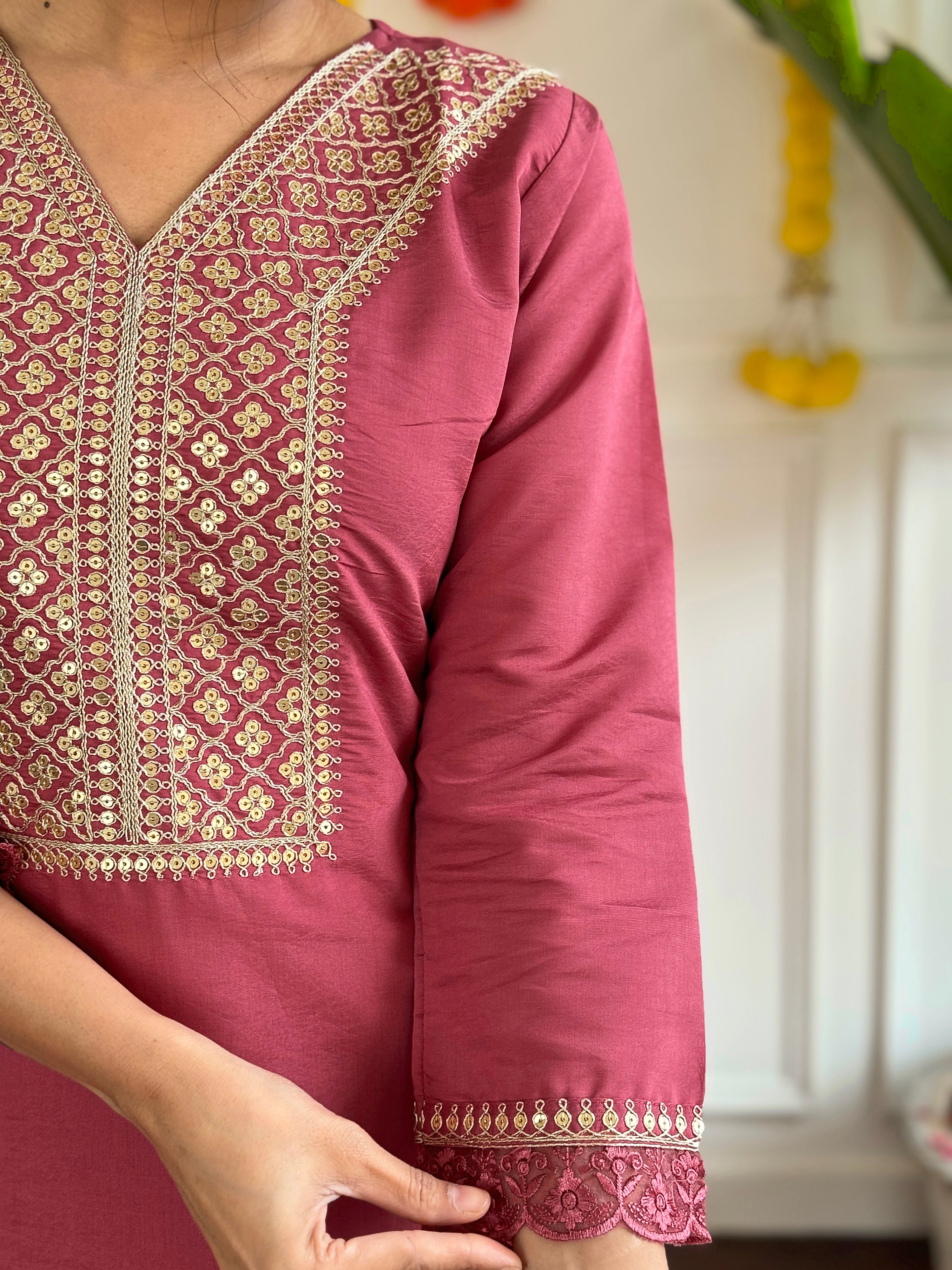 Viscose Chanderi Embroidered Kurta Pant Dupatta Set – Dusty Rose
