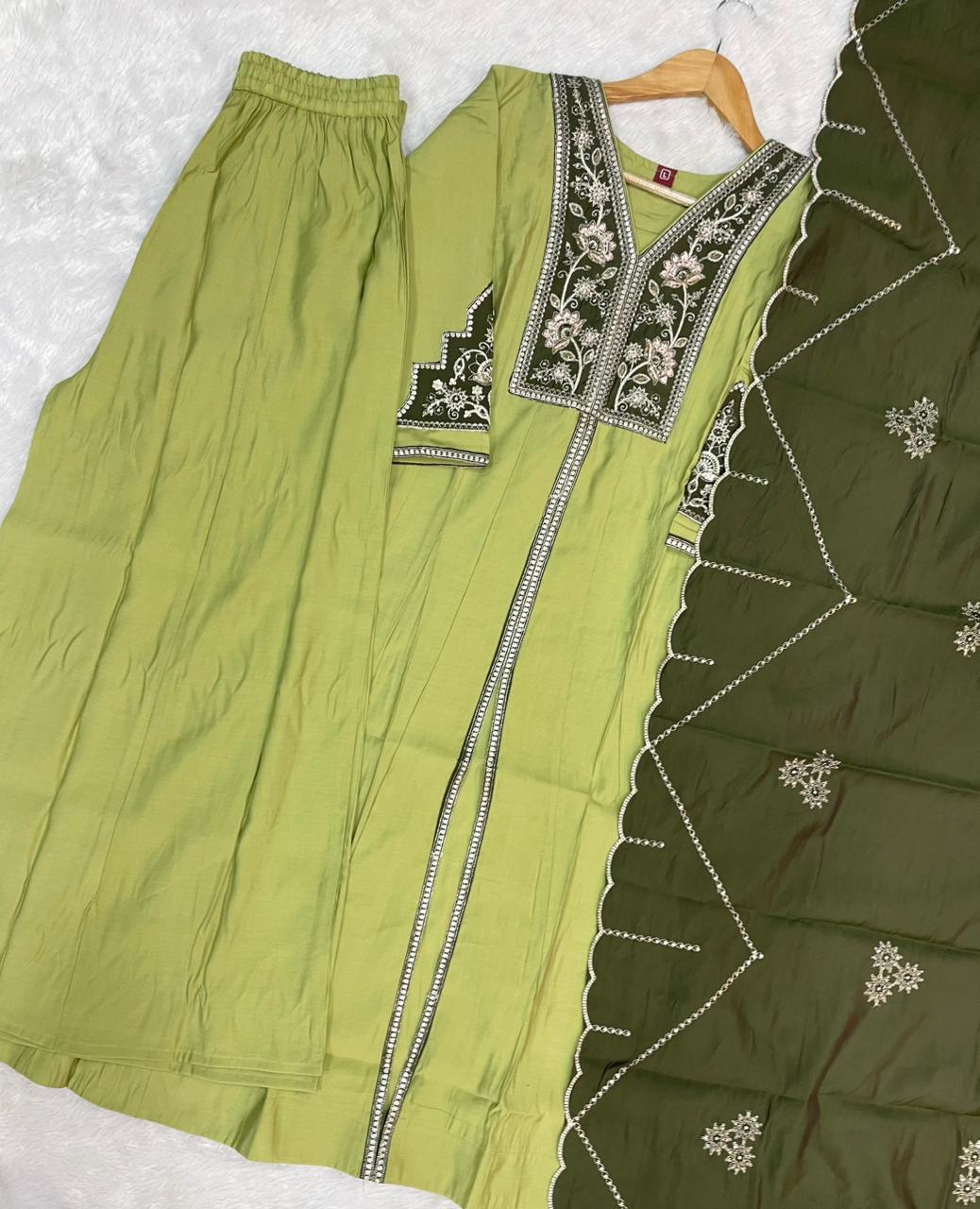 Roman Silk Embroidered Anarkali Kurti Set – Pista