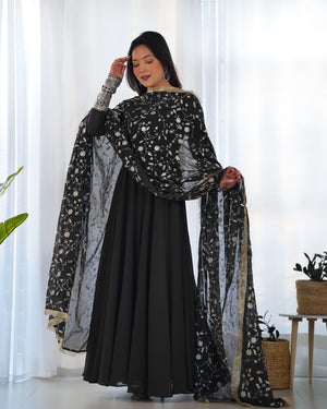 Georgette Embroidered Gown Set – Black