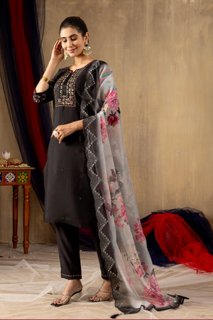Roman Silk Embroidered Straight Kurti Set – Black