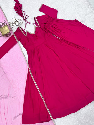 Roman Chanderi Silk Embroidered Anarkali Set – Dark Pink