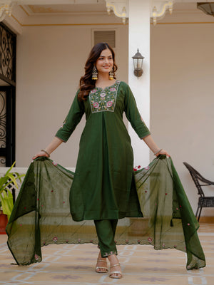 Pure Viscose Mango Silk Embroidered Straight Kurti Set – Green