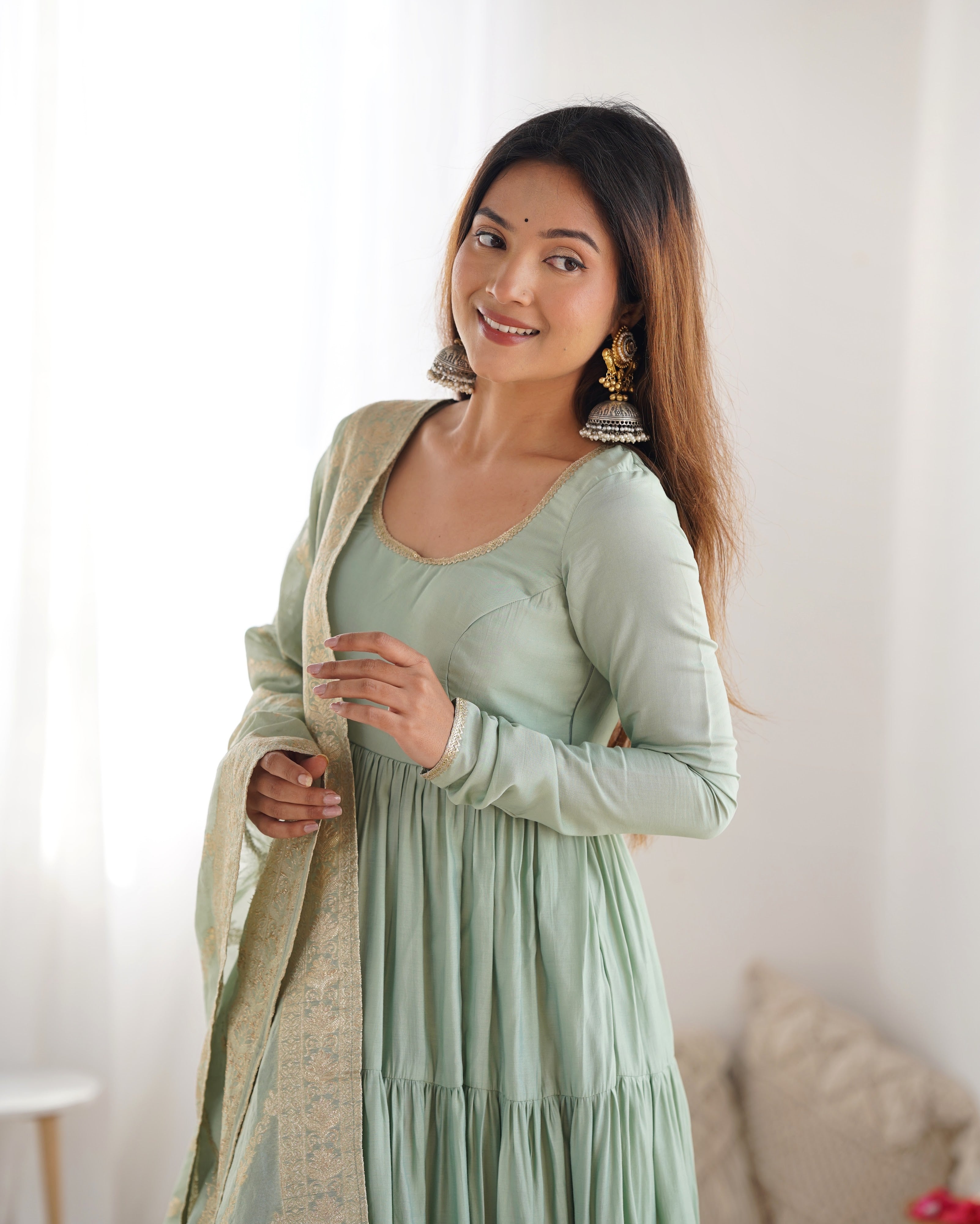 Roman Chanderi Silk Embroidered Anarkali Set – Sea Green