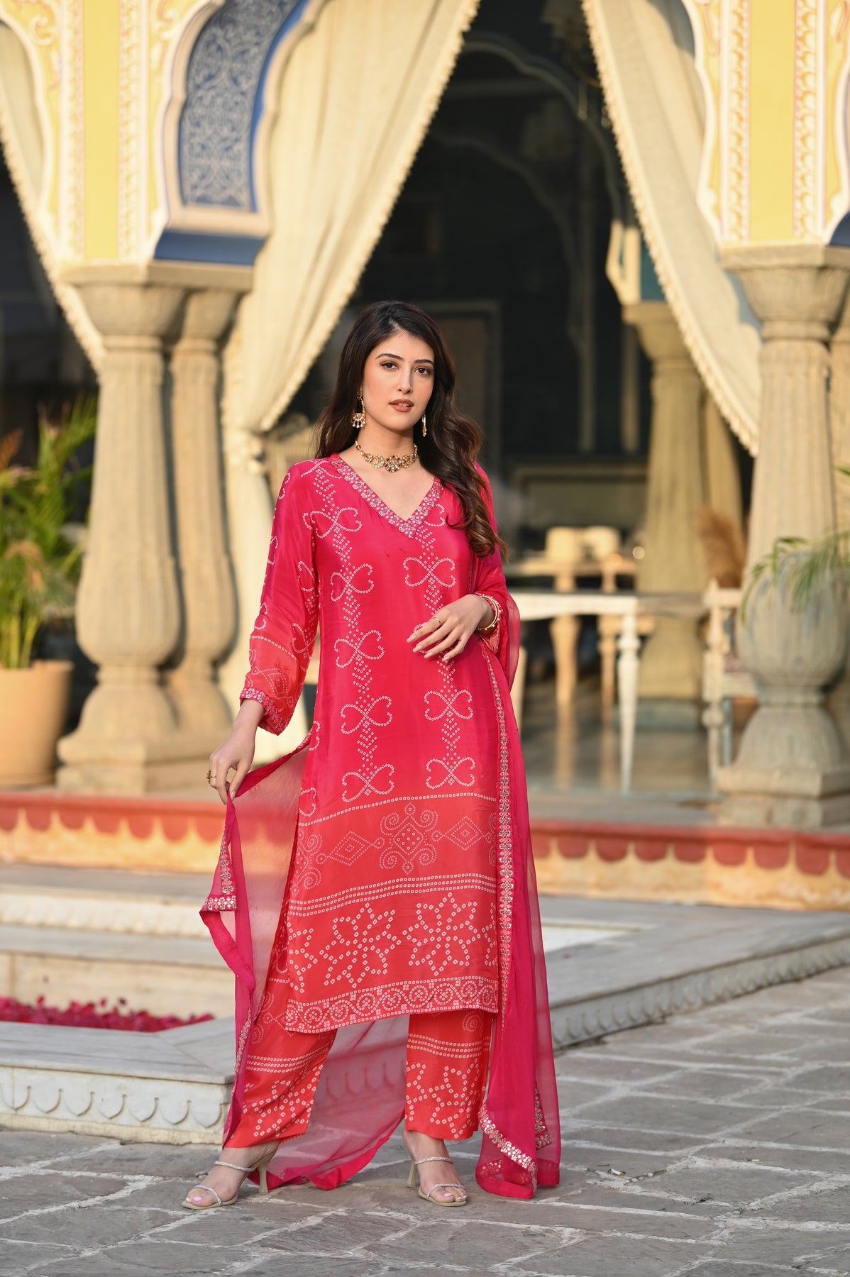 Chinon Silk Printed Kurta Pant Dupatta Set – Peach