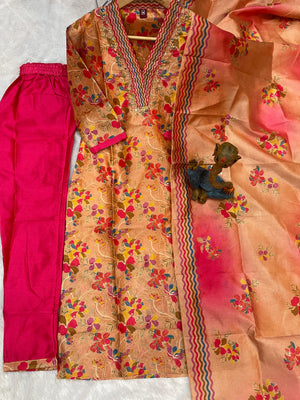 Zarna Silk Embroidered Straight Kurti Set – Peach Pink