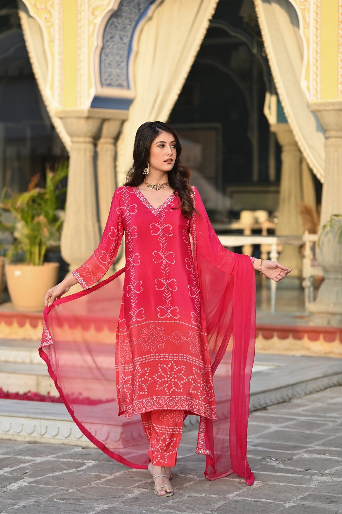 Chinon Silk Printed Kurta Pant Dupatta Set – Peach