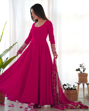 Georgette Embroidered Gown Set – Rani