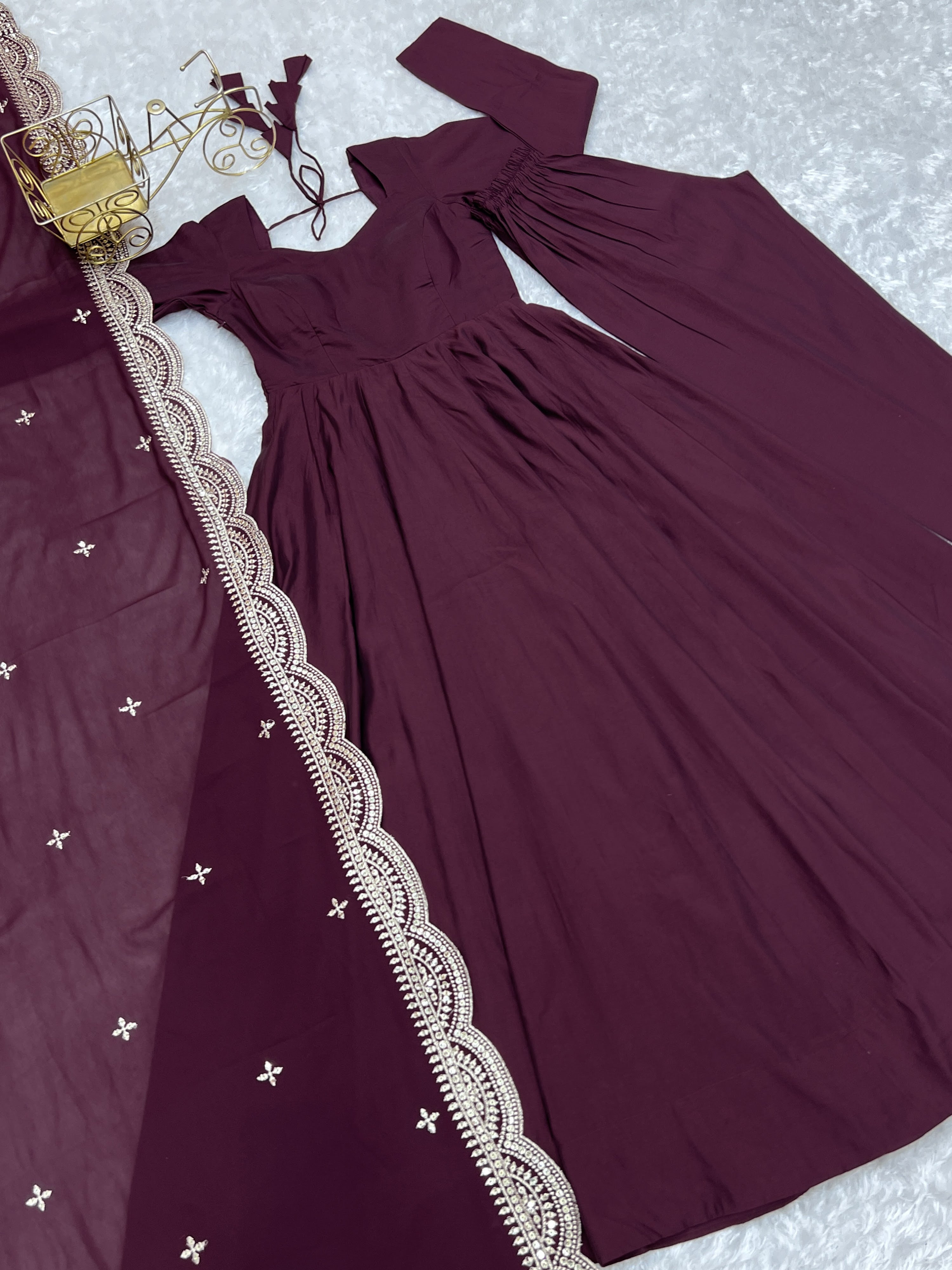 Roman Chanderi Silk Embroidered Anarkali Set – Wine