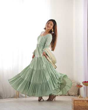 Roman Chanderi Silk Embroidered Anarkali Set – Sea Green