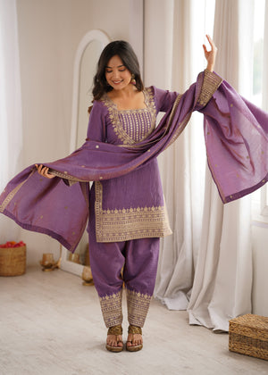 Vichitra Silk Embroidered Farshi Salwar Set – Onion Pink