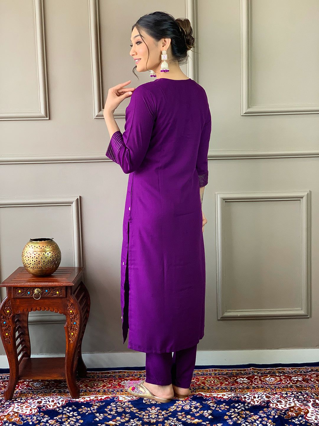 Rayon Slub Embroidered Kurta Pant Dupatta Set – Violet