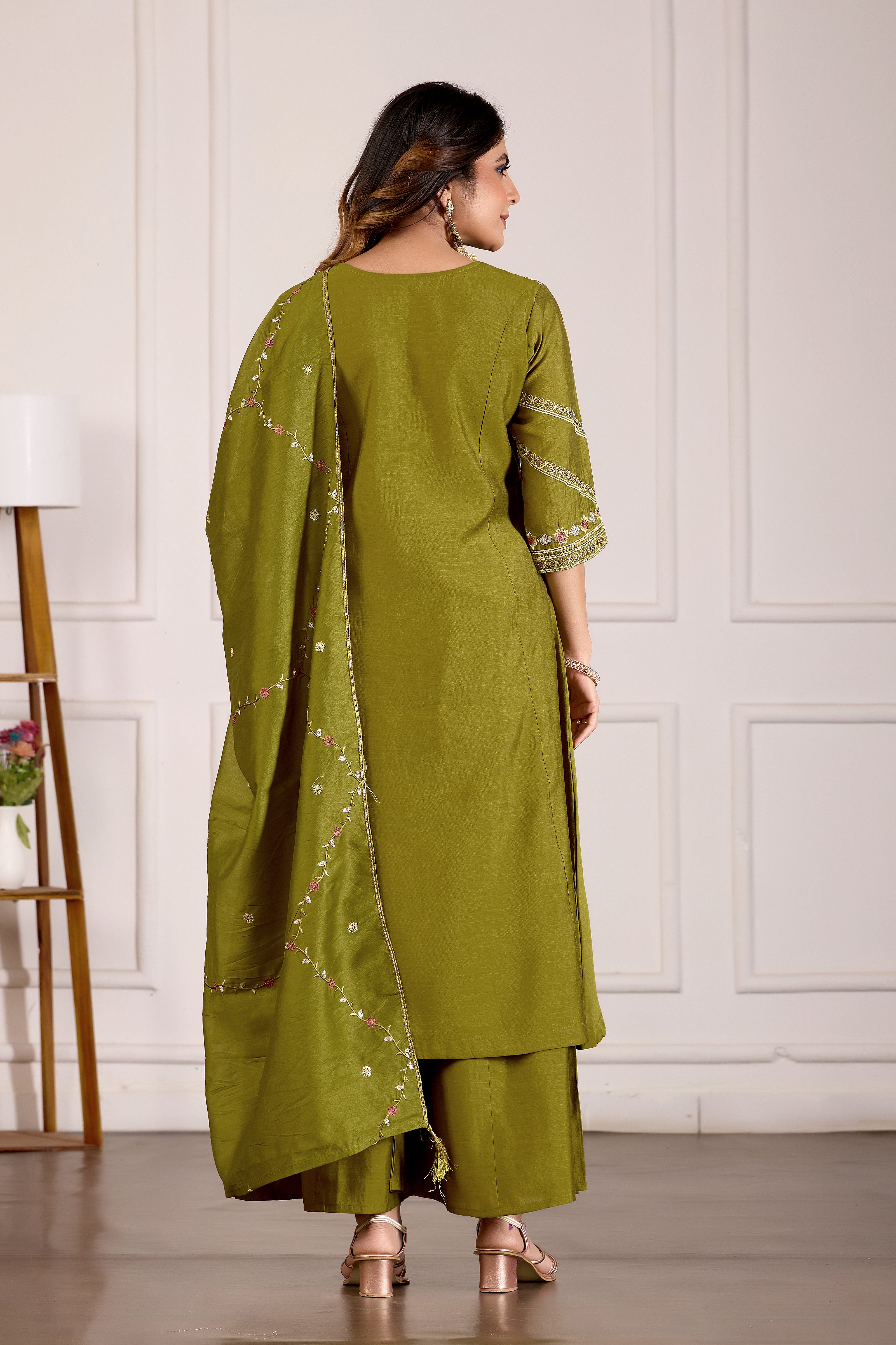 Viscose Mango Silk Embroidered Anarkali Kurti Set – Mahendi Green