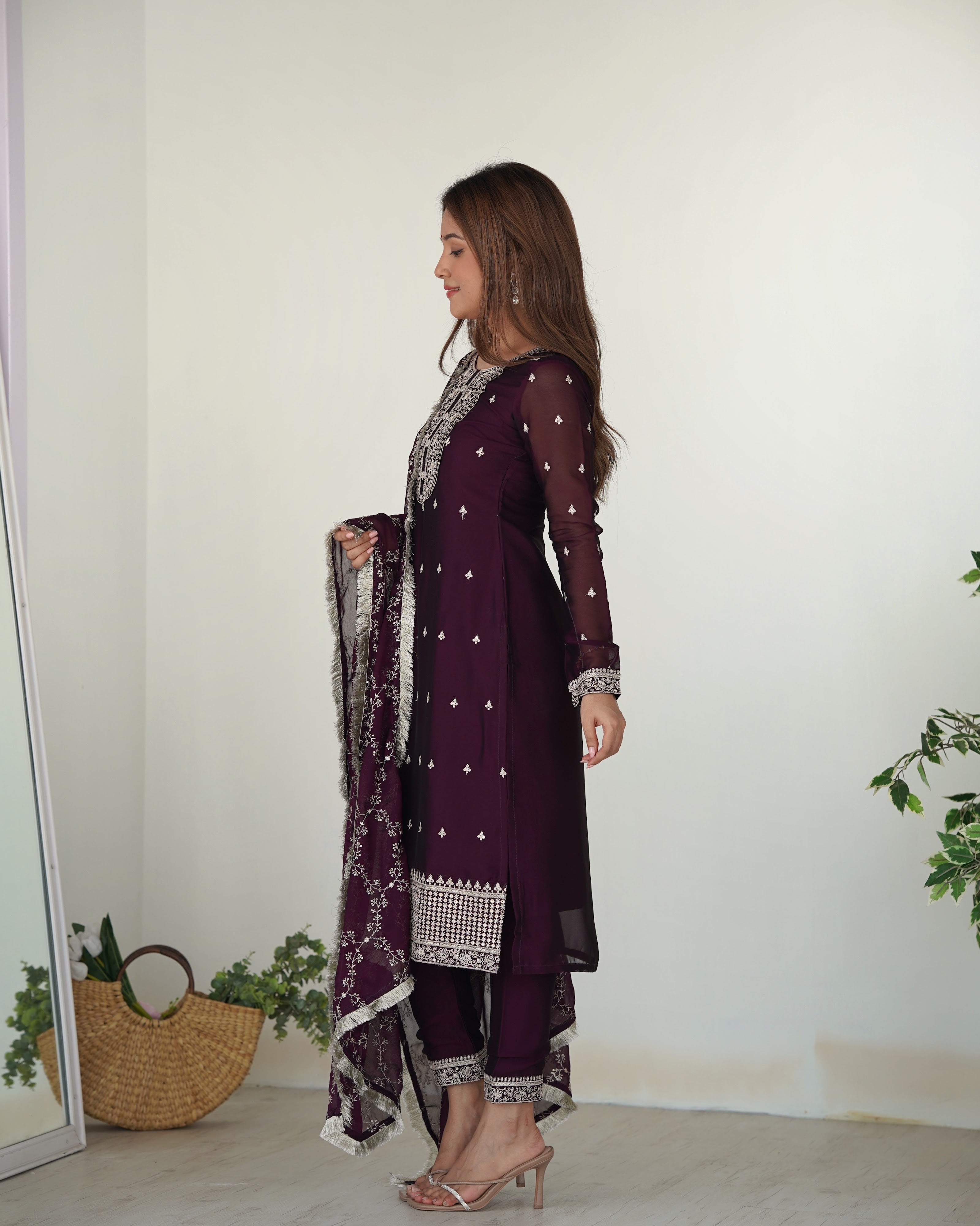 Rangoli Silk Embroidered Straight Kurta Set – Wine