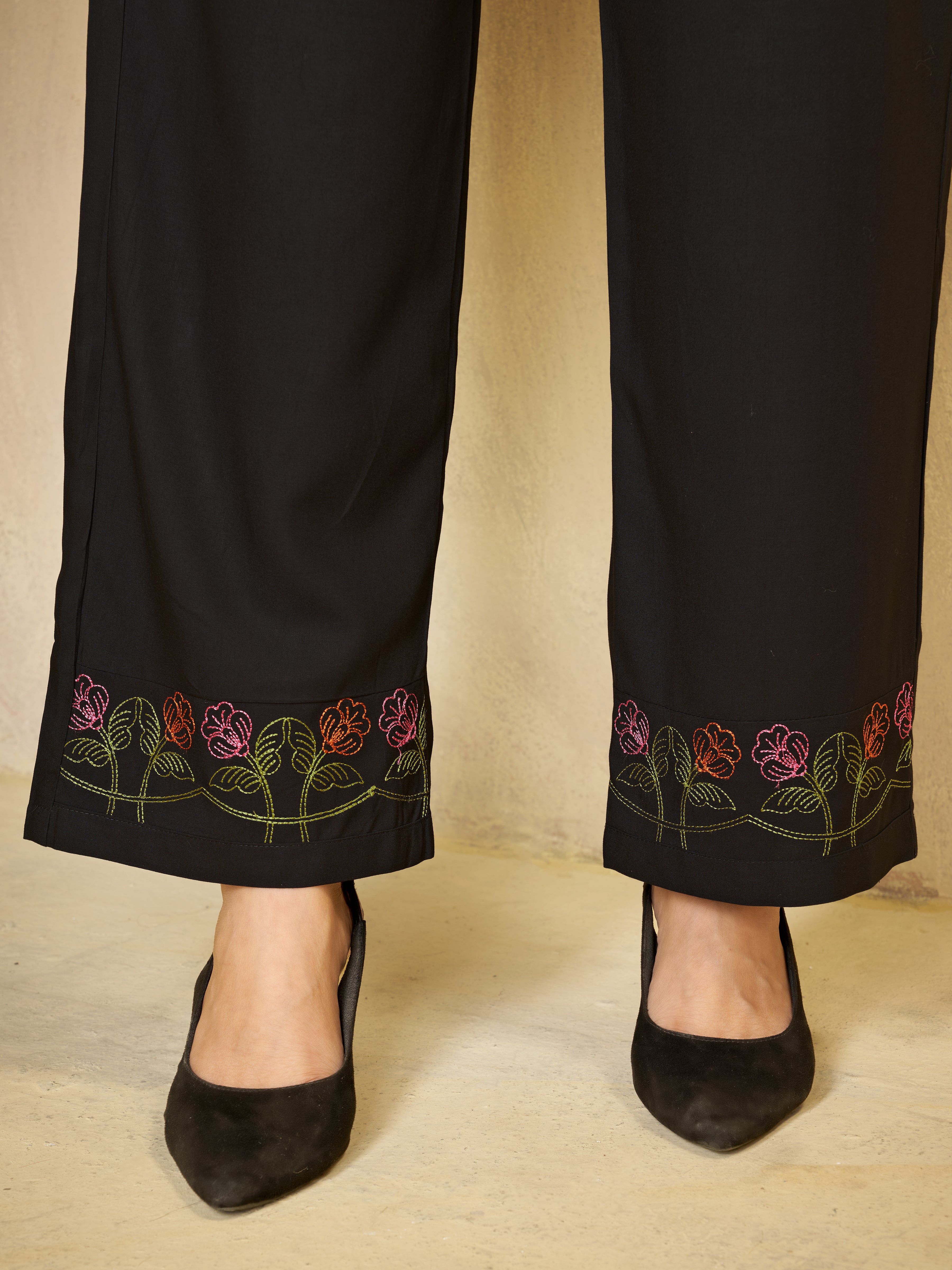 Heavy Rayon Embroidered Co-Ords Set – Black