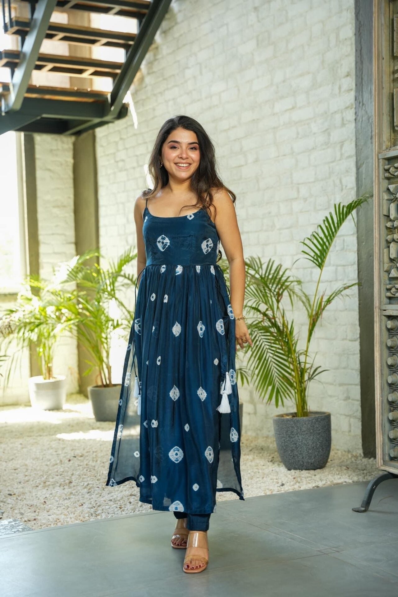 Tabby Silk Printed Kurta Pant Set – Navy Blue