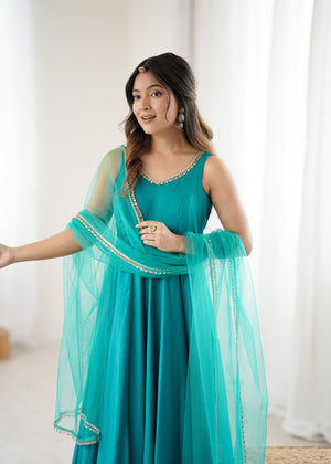 Roman Chanderi Silk Embroidered Anarkali Set – Blue