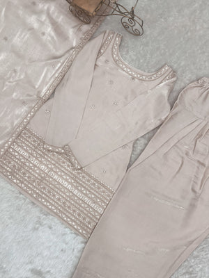Glass Roman Silk Embroidered Kurta-Farshi Set – Ivory