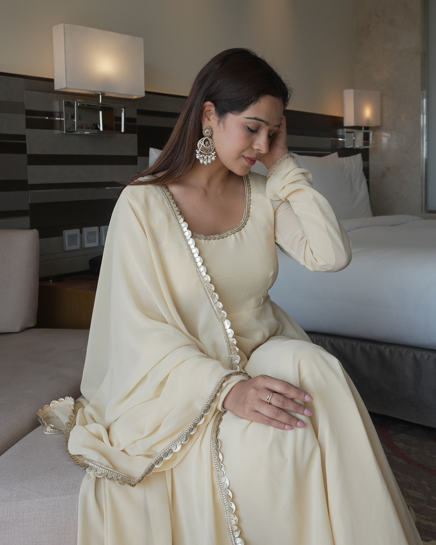 Georgette Embroidered Kurta Pant Dupatta Set – Ivory