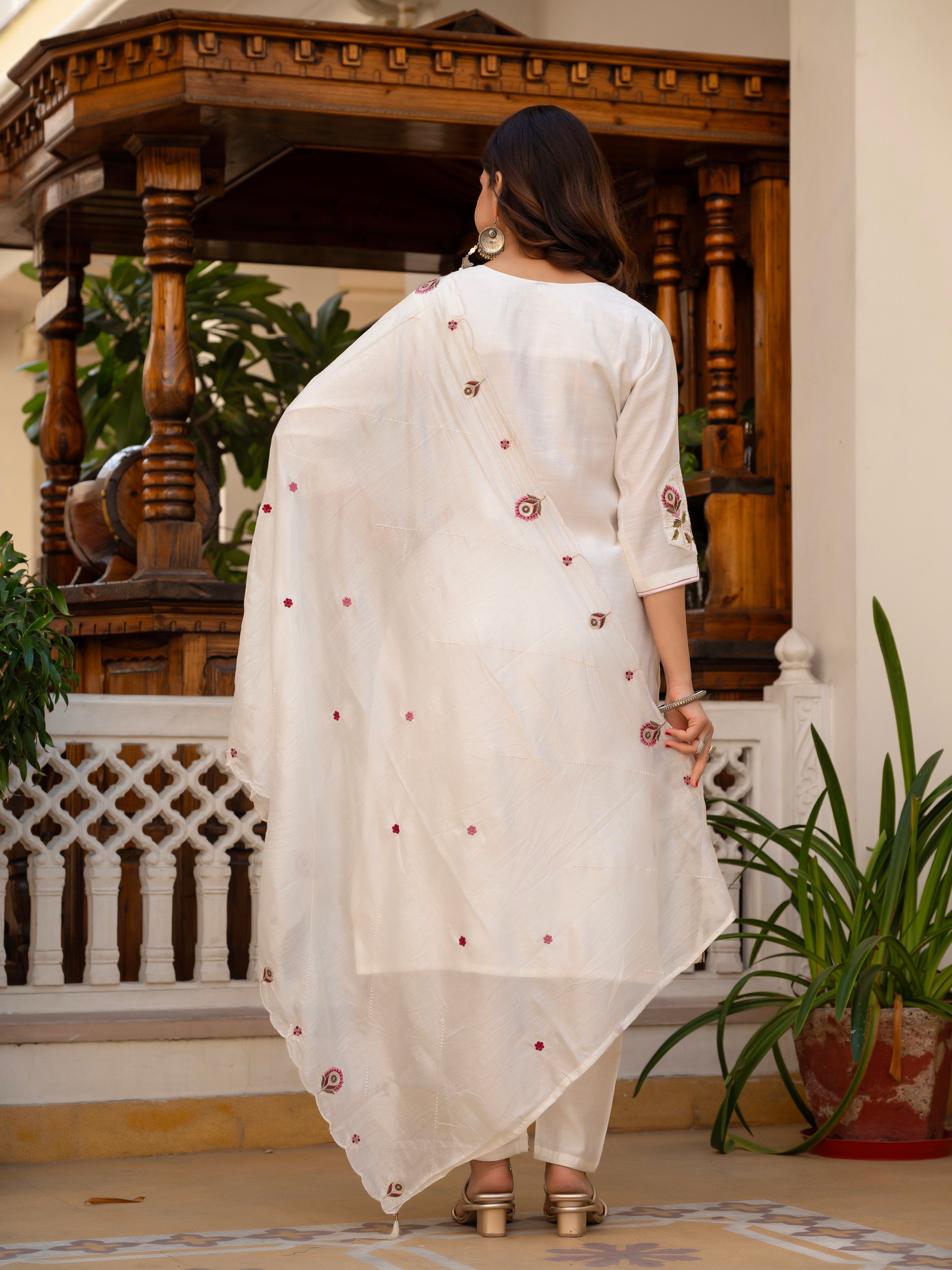 Pure Viscose Mango Silk Embroidered Straight Kurti Set – White