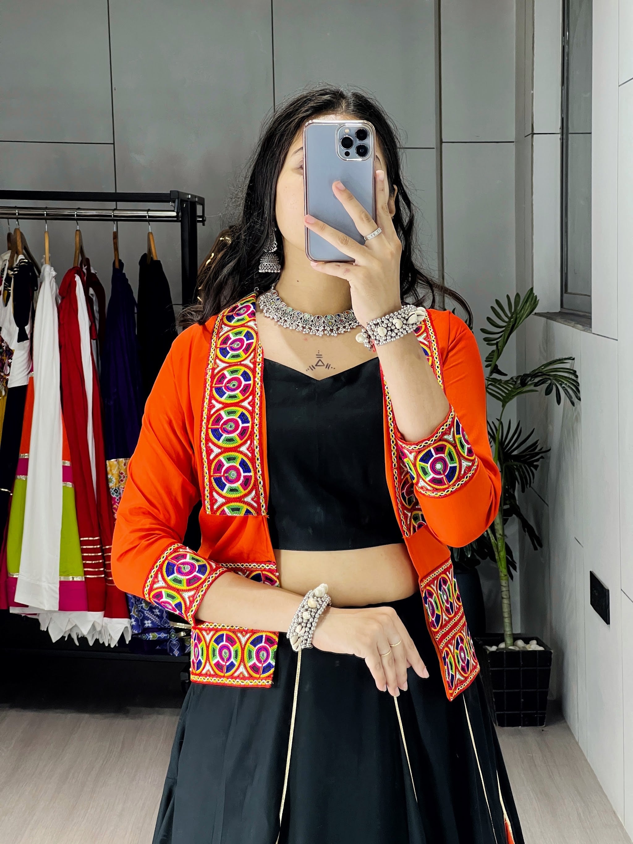 Black Orange Koti