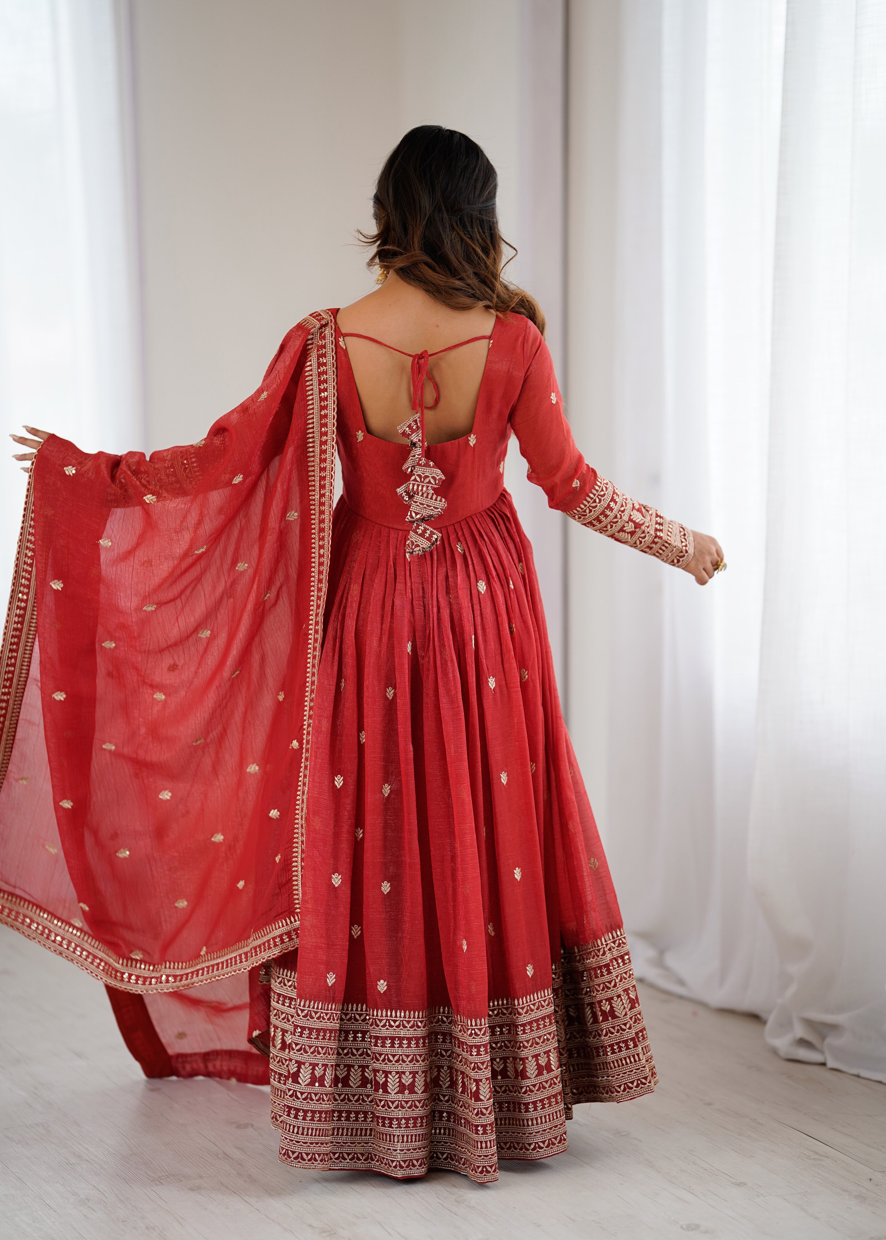 Crunchy Silk Embroidered Gown Set – Rust