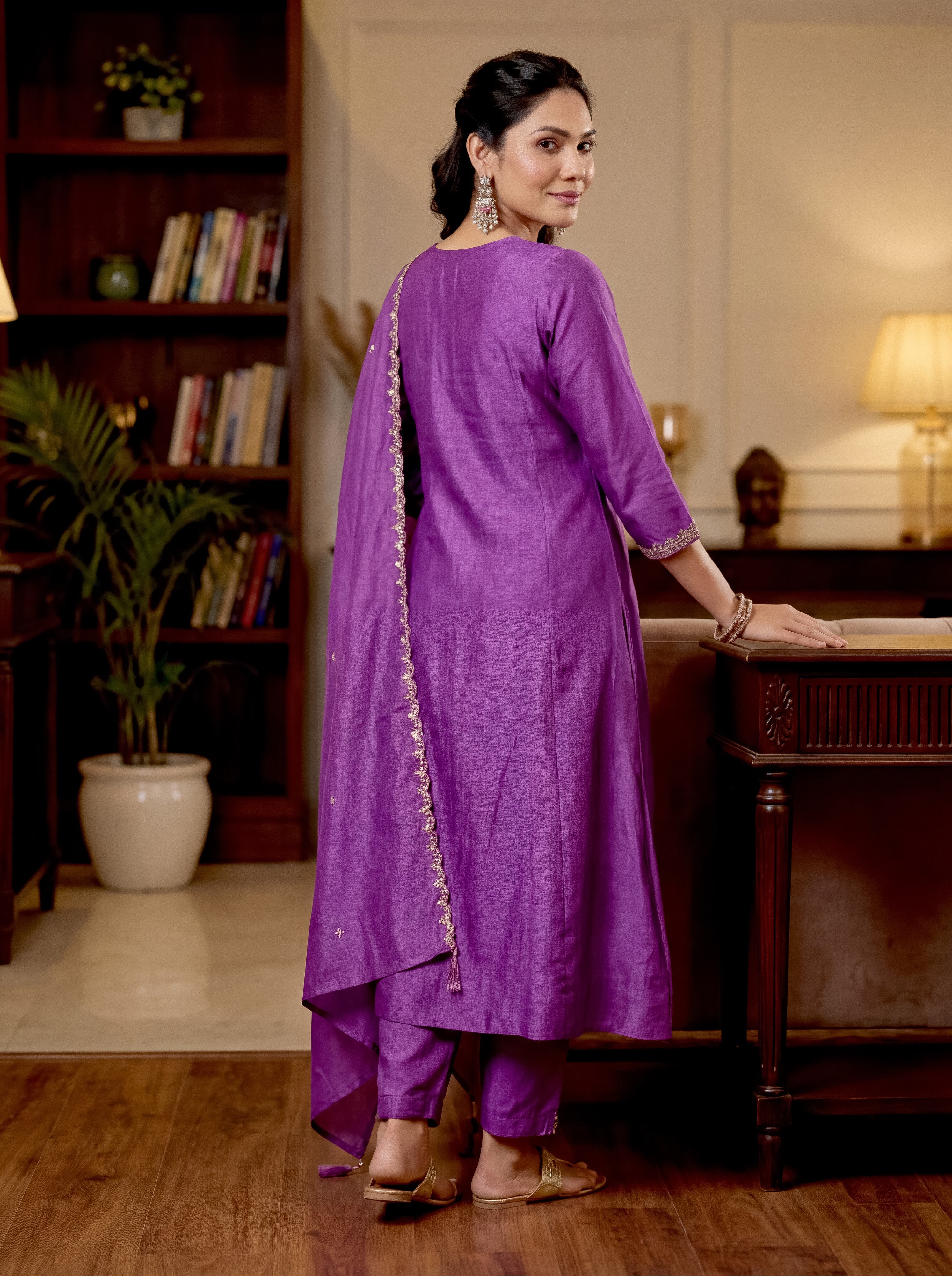 Vichitra Silk Embroidered Kurta Pant Dupatta Set – Purple