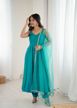 Roman Chanderi Silk Embroidered Anarkali Set – Blue