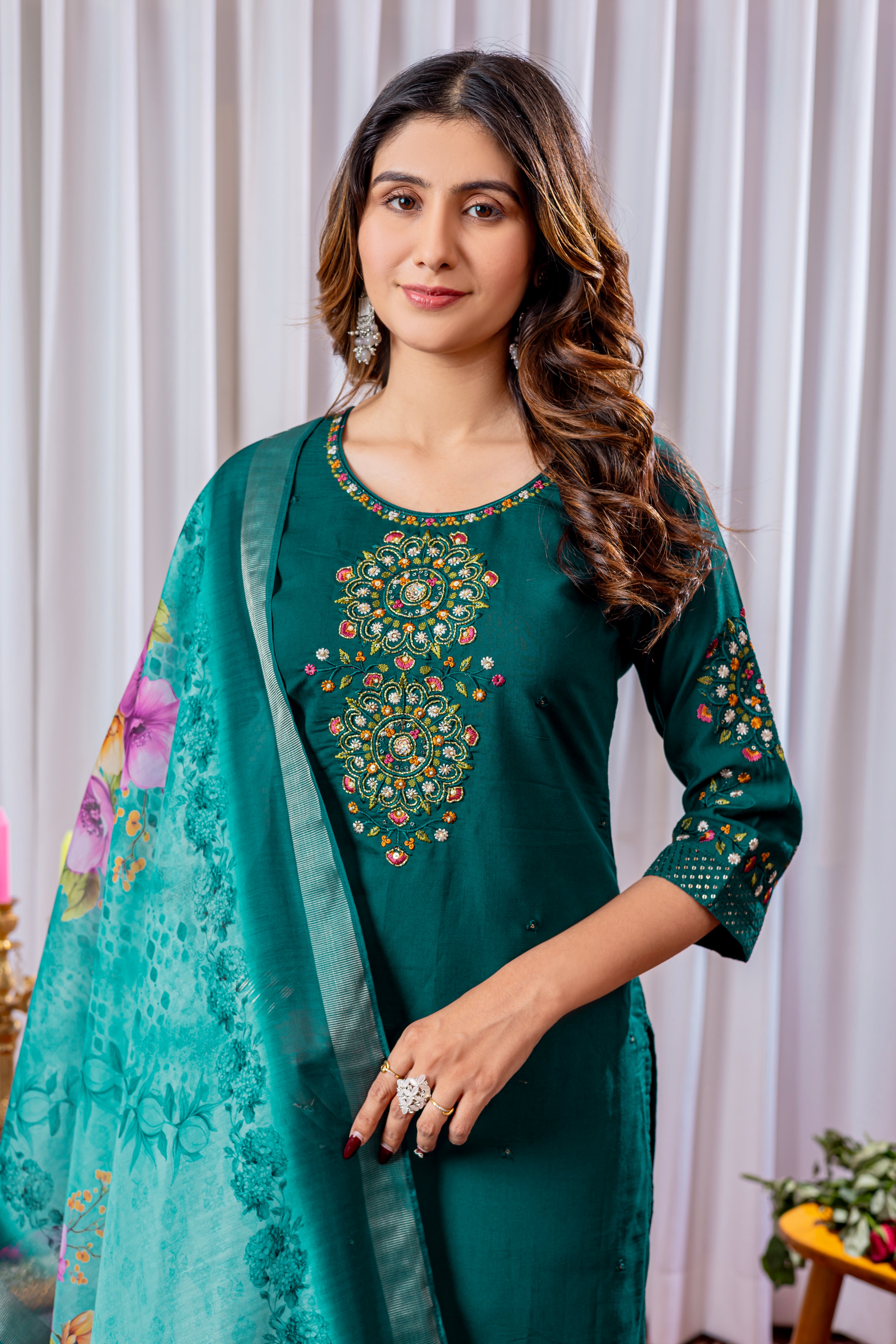 Viscose Silk Embroidered Straight Kurti Set – Green