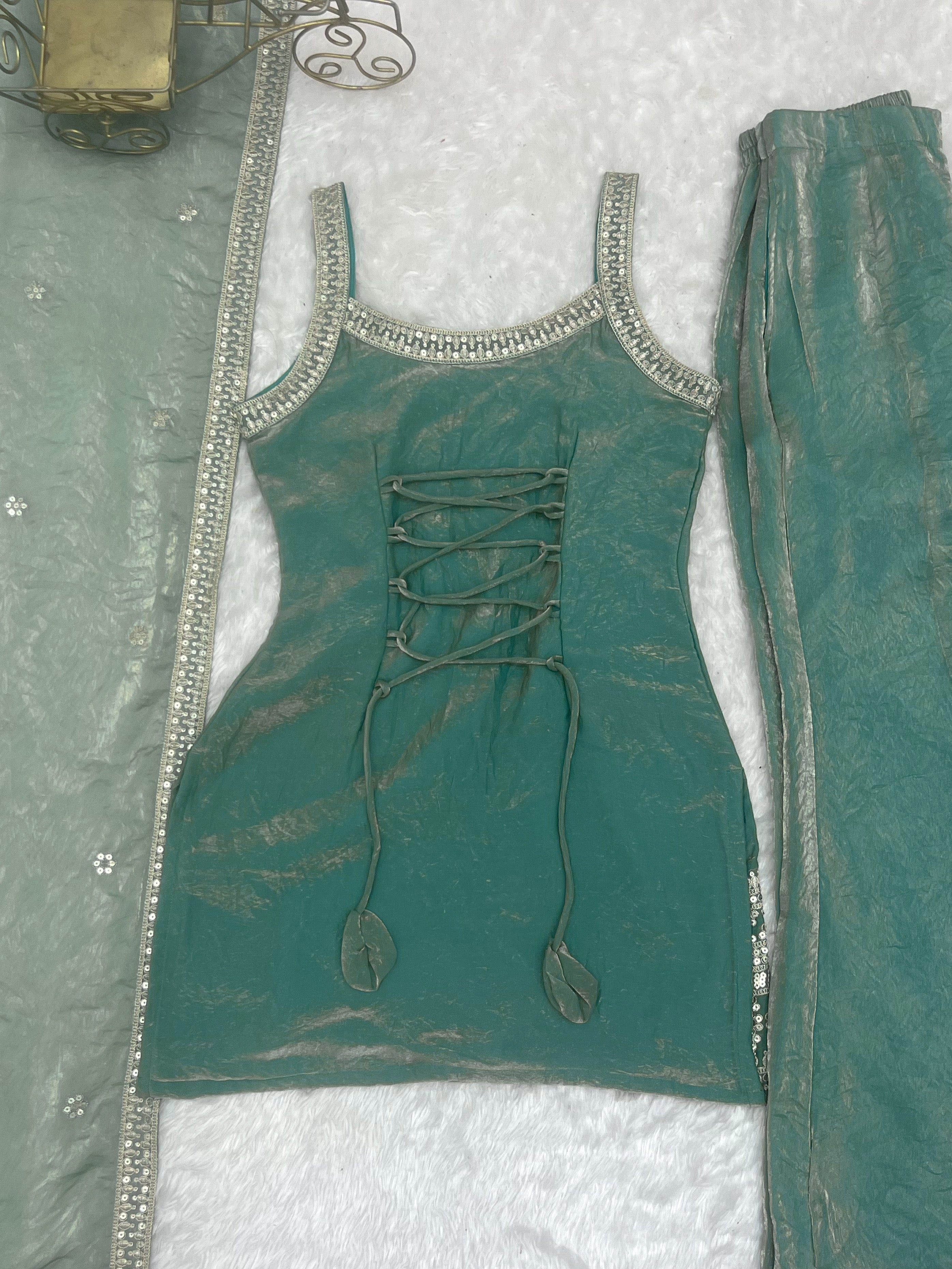 Frendy Silk Embroidered Bell Bottom Set – Sea Green