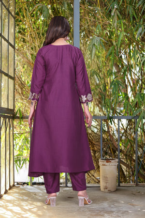 Soft Rayon Slub Embroidered Kurta Pant Dupatta Set – Purple