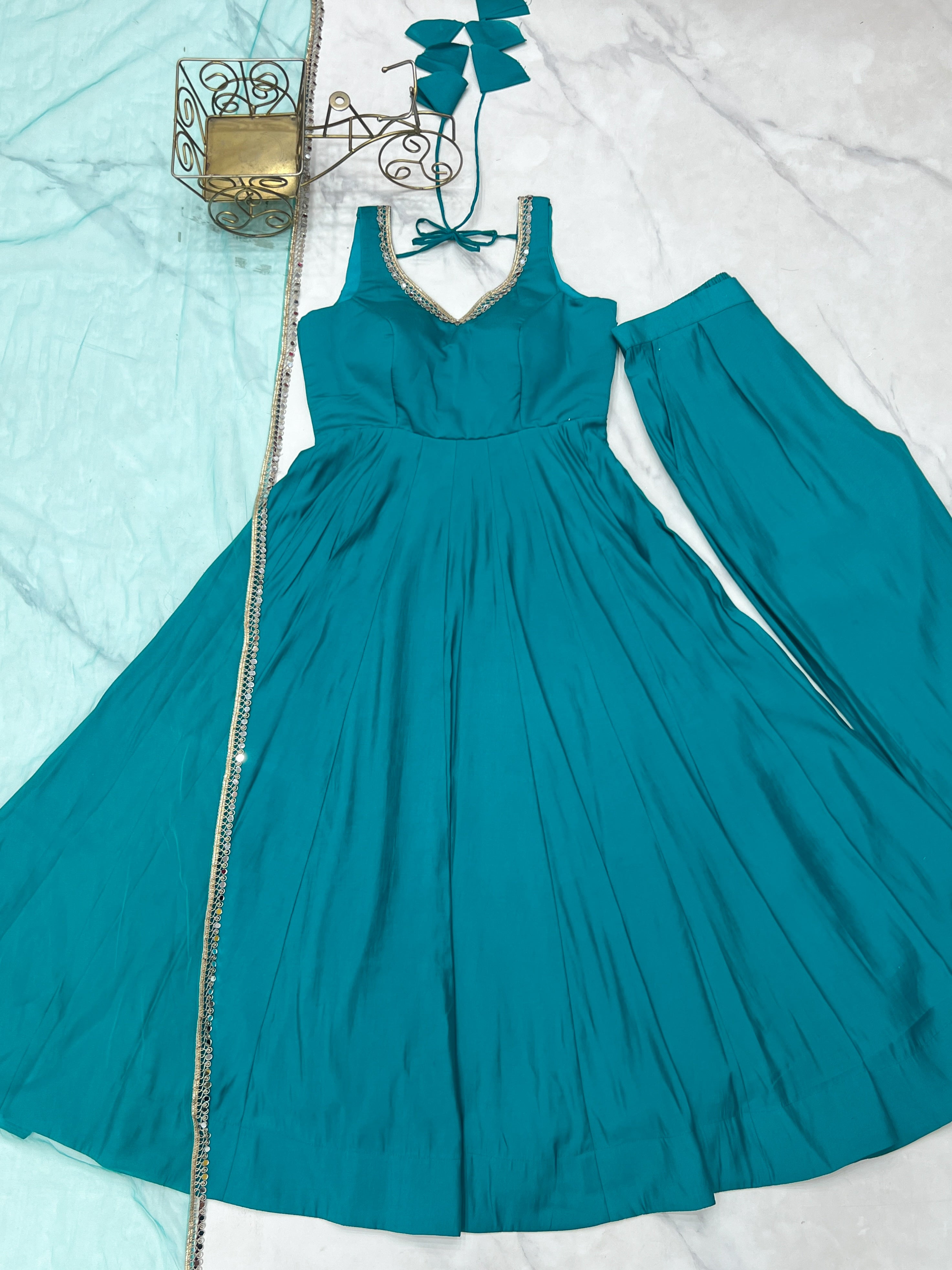 Roman Chanderi Silk Embroidered Anarkali Set – Blue