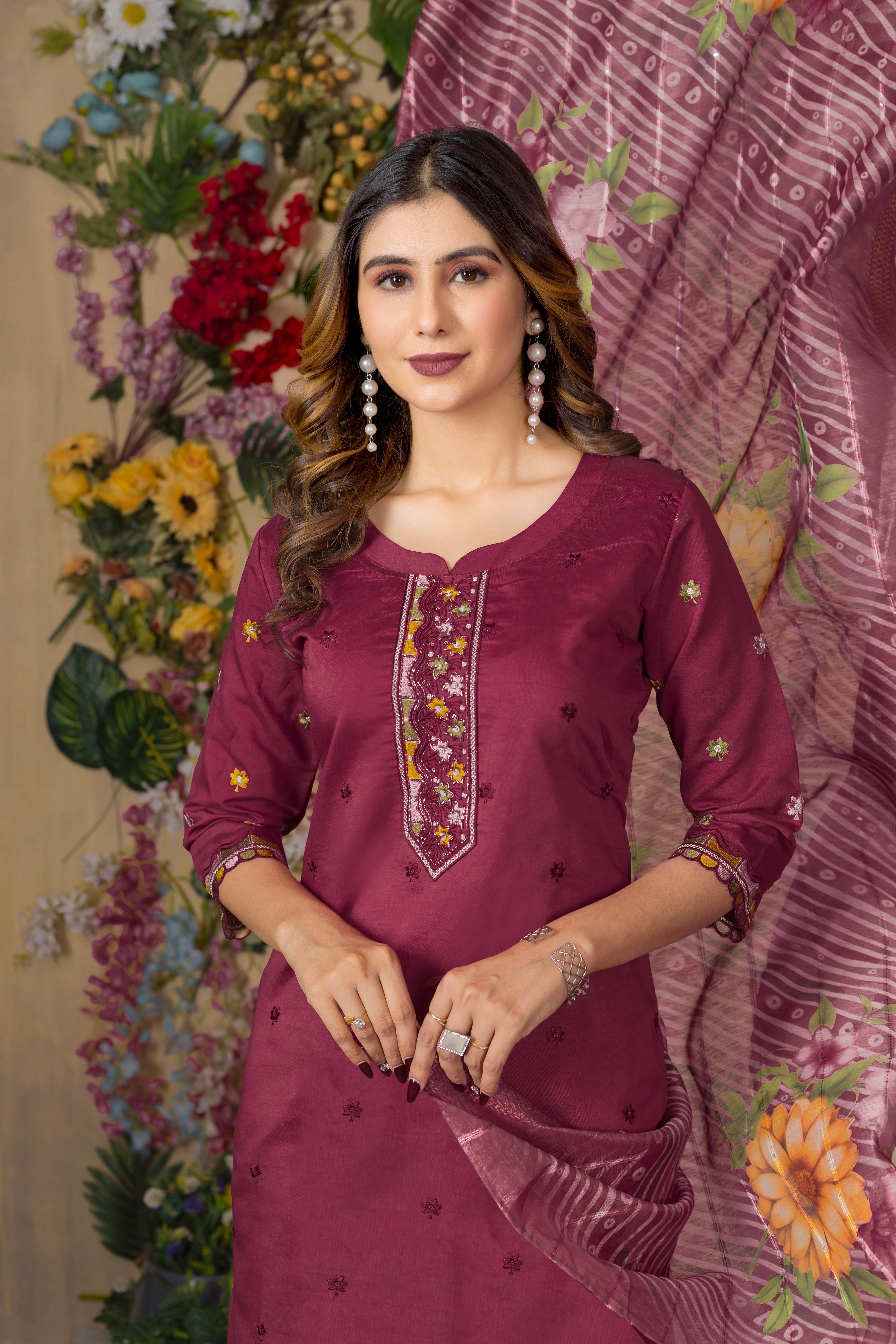 Roman Silk Embroidered Straight Kurti Set – Cerise