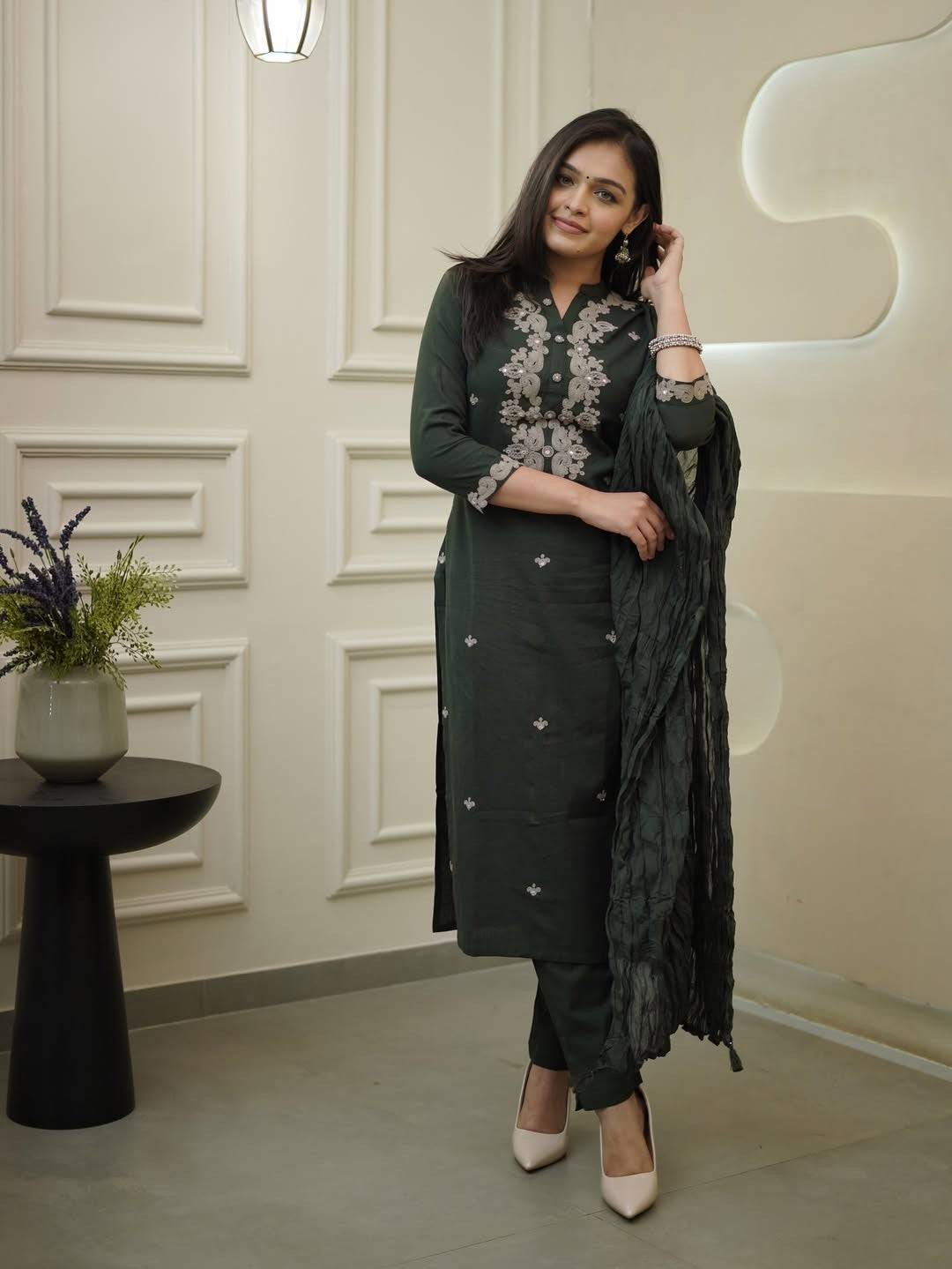 Rayon Slub Embroidered Kurta Pant Dupatta Set – Dark Green