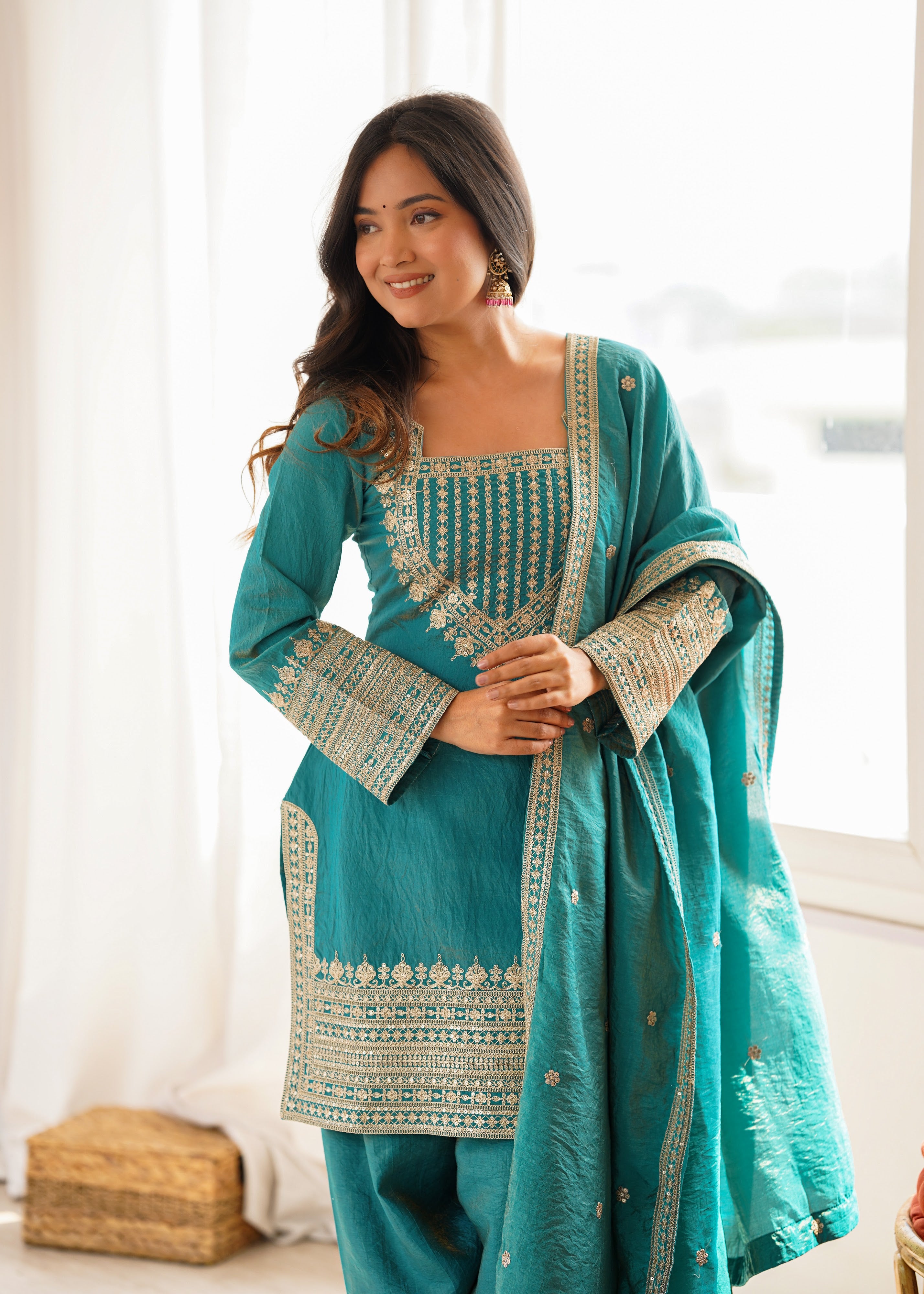 Vichitra Silk Embroidered Farshi Salwar Set – Sea Green