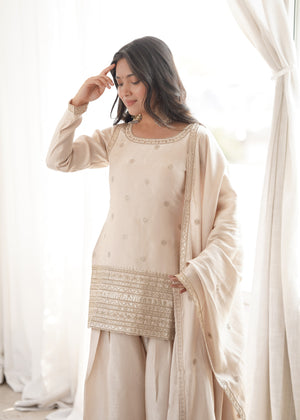 Glass Roman Silk Embroidered Kurta-Farshi Set – Ivory