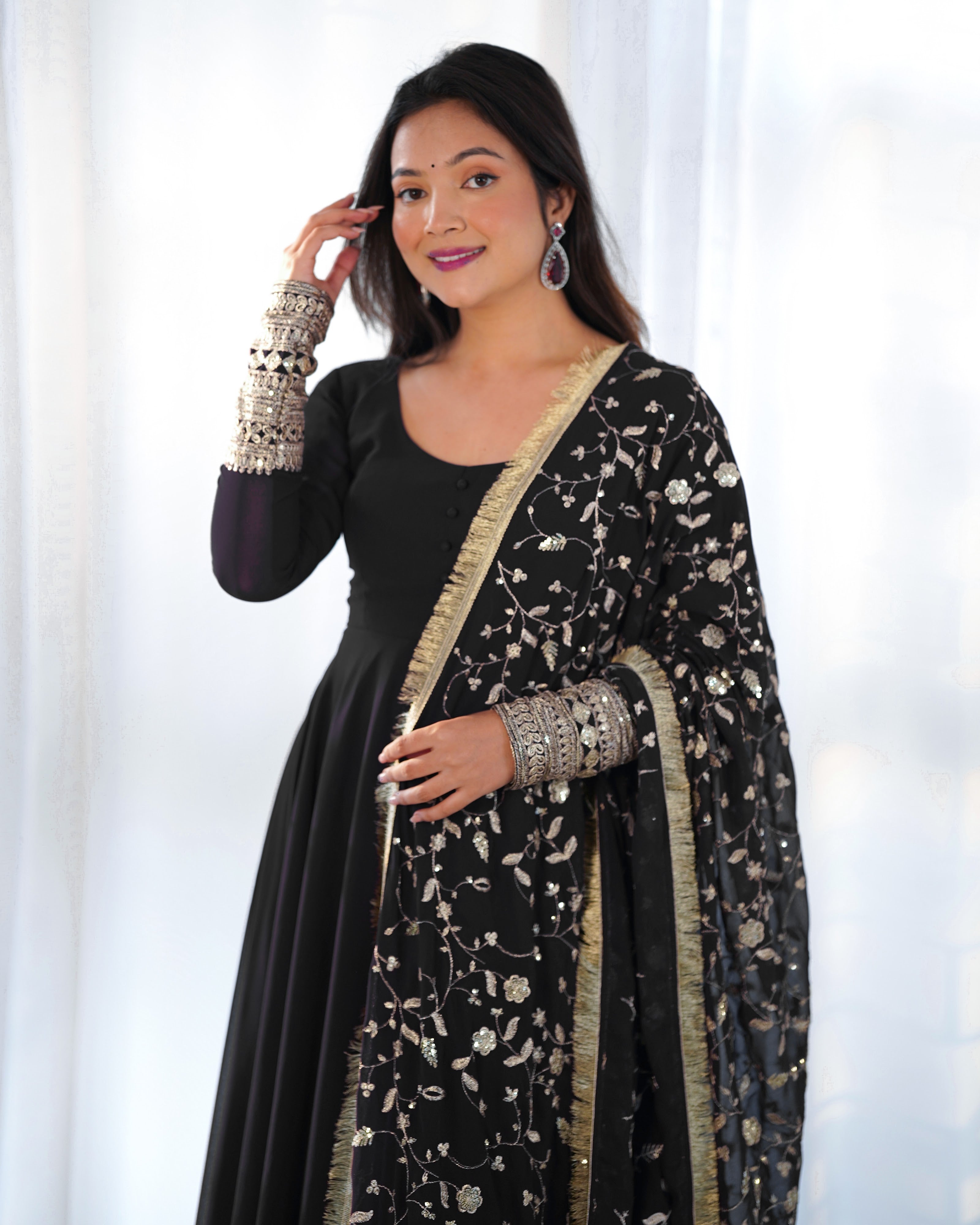 Georgette Embroidered Gown Set – Black