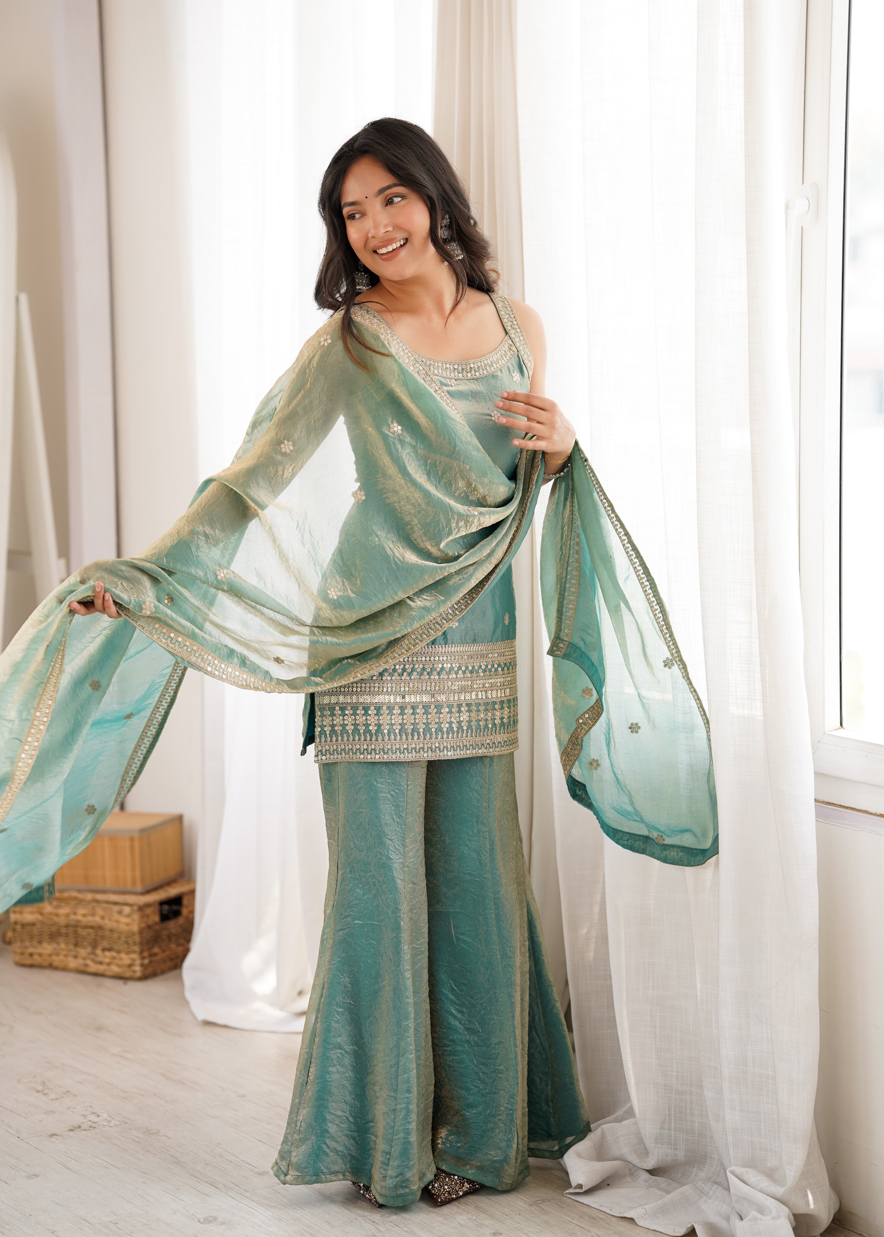 Frendy Silk Embroidered Bell Bottom Set – Sea Green