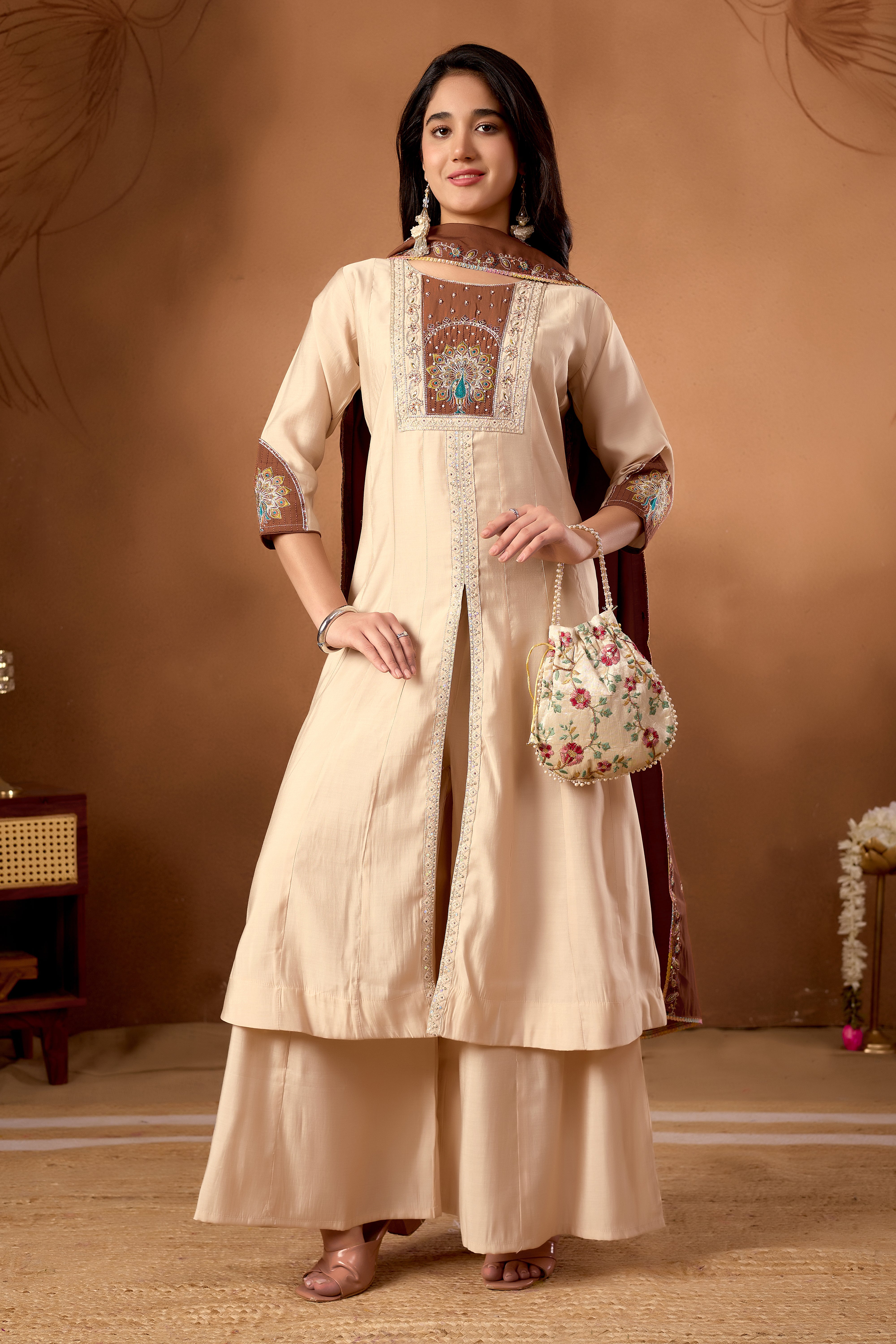 Roman Silk Embroidered Anarkali Kurti Set – Cream