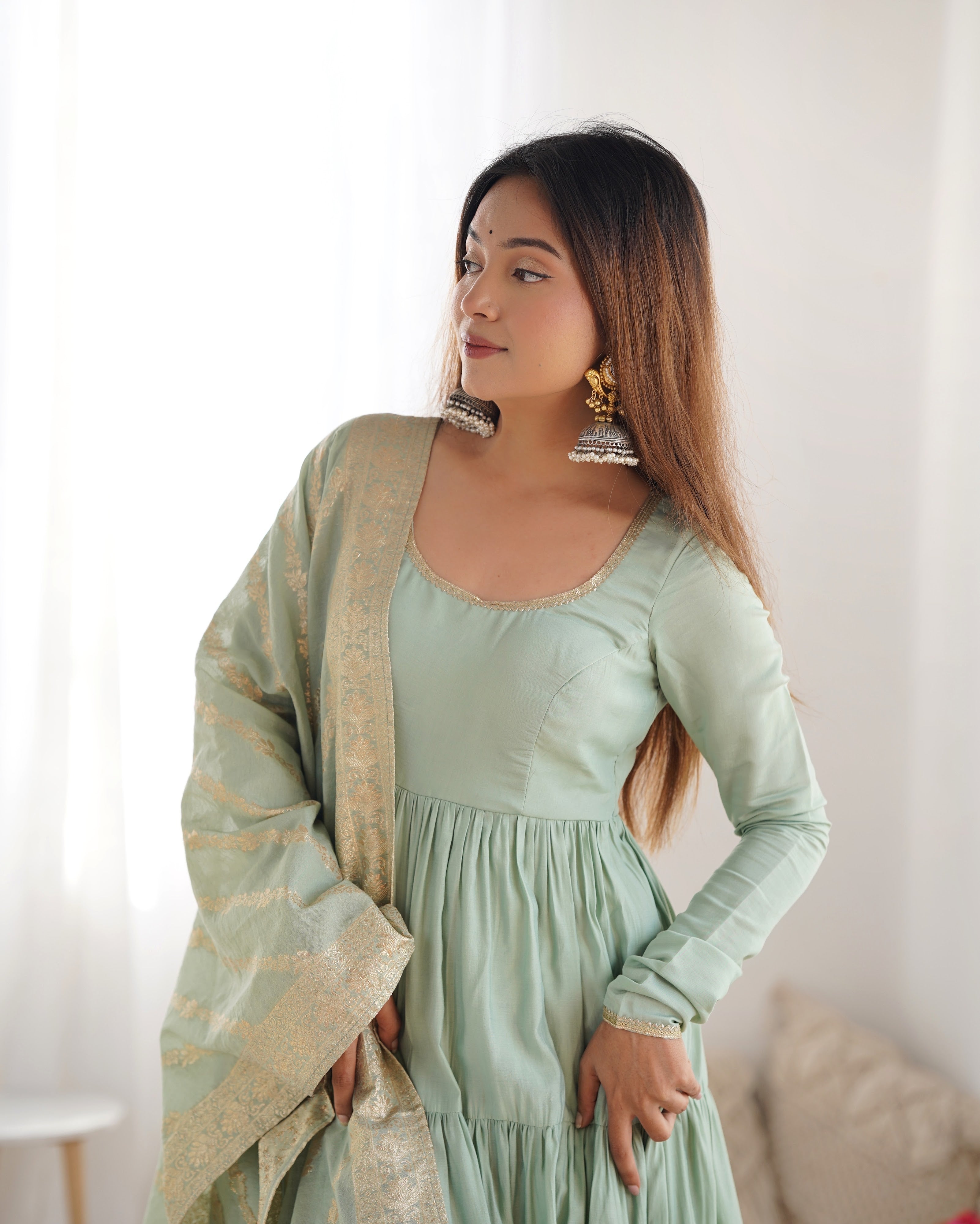 Roman Chanderi Silk Embroidered Anarkali Set – Sea Green