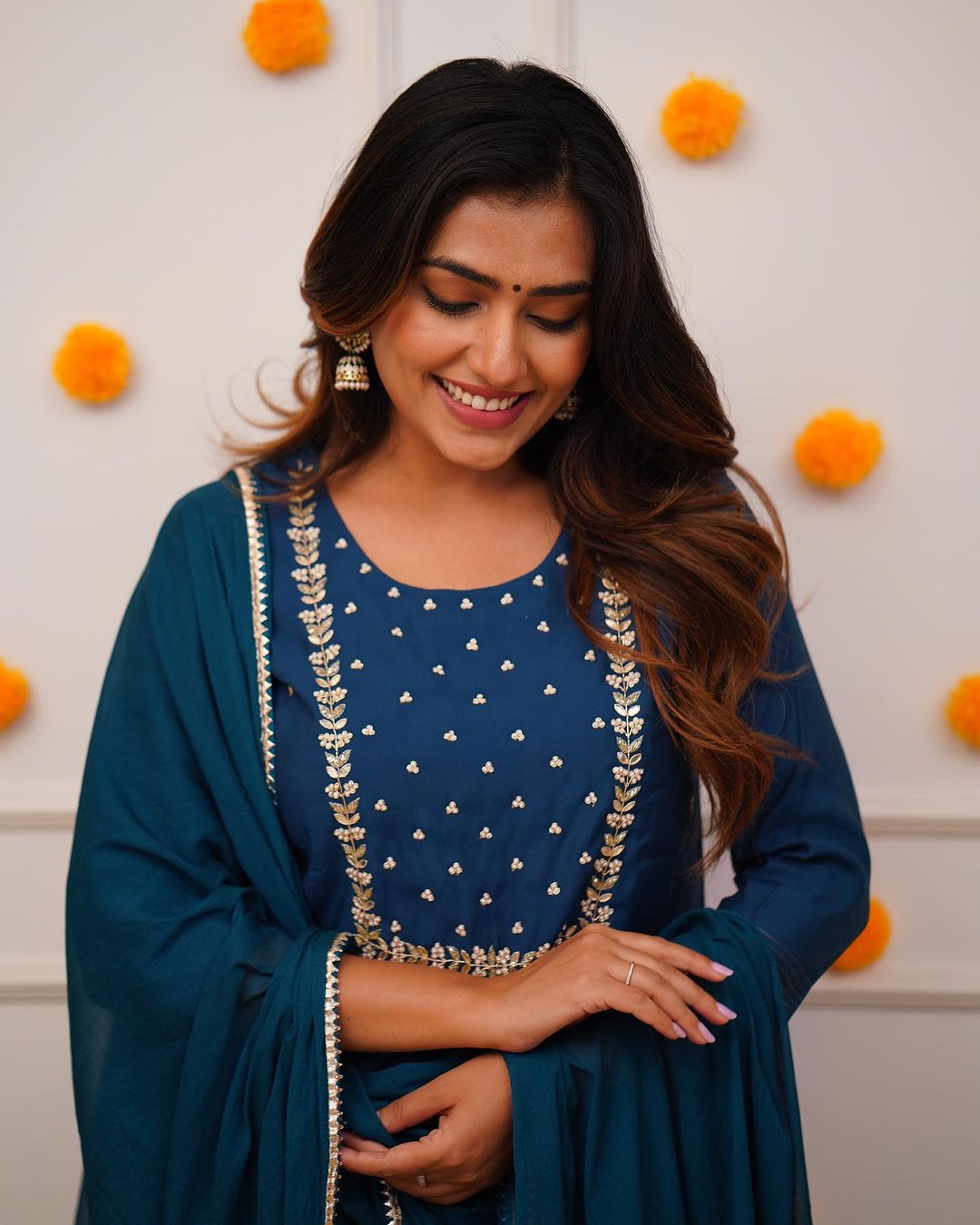 Rayon Slub Embroidered Kurta Pant Dupatta Set – Blue
