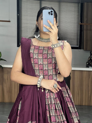 Navratri Wine Sajni Lehenga Set