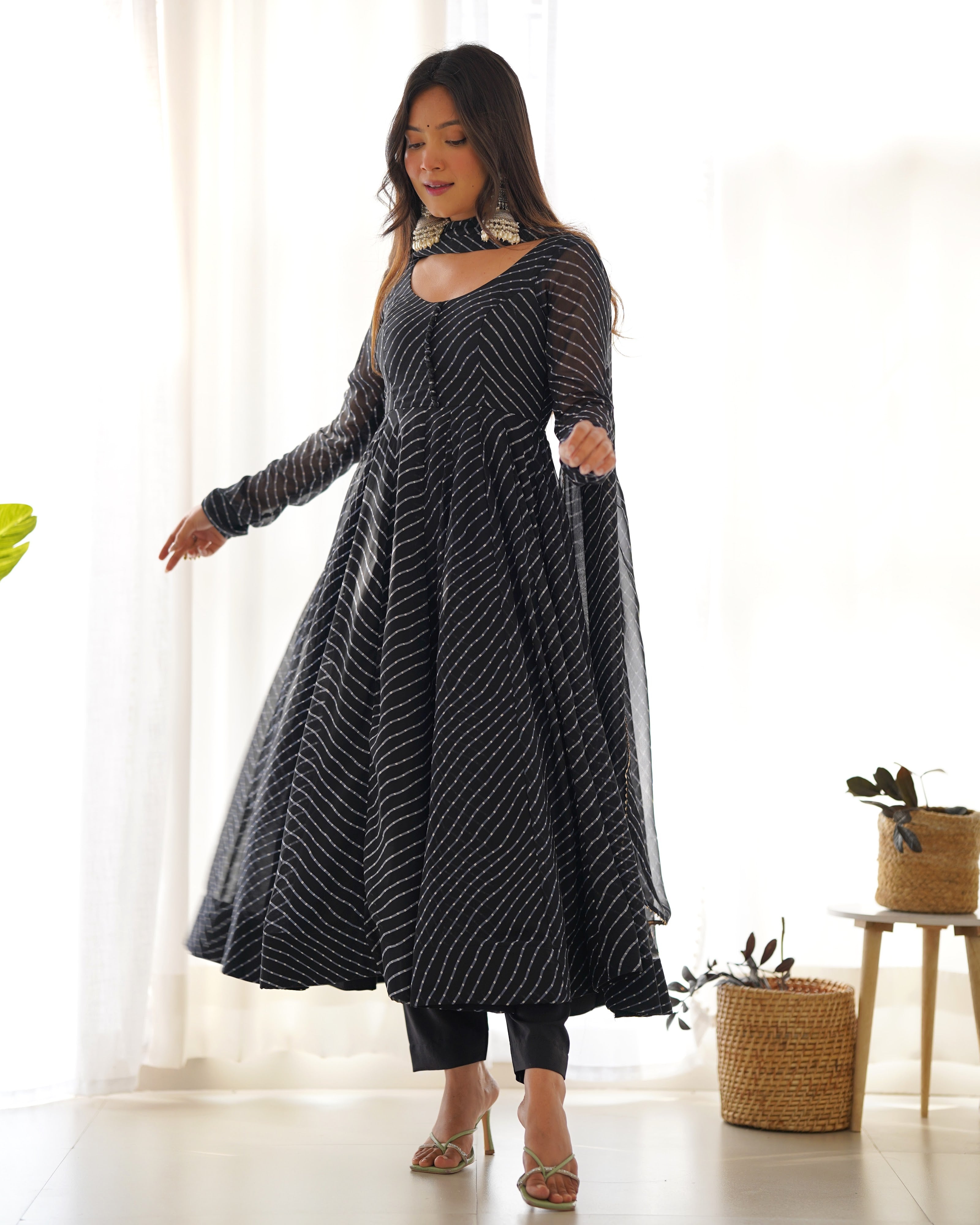 Georgette Printed Anarkali Set – Black