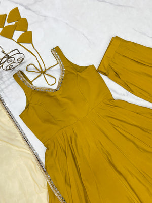 Roman Chanderi Silk Embroidered Anarkali Set – Yellow