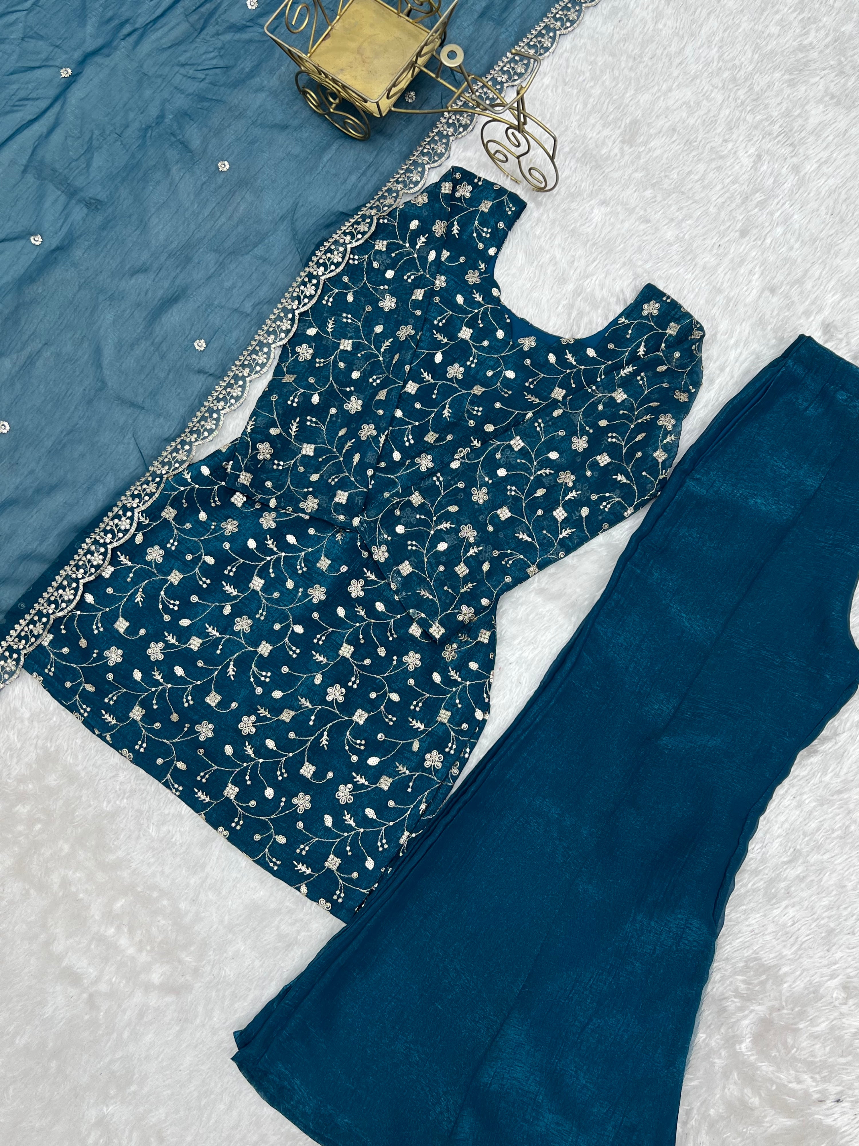 Crunchy Silk Embroidered Bell Bottom Set – Teal Blue