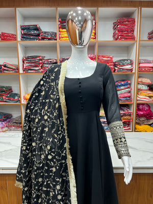 Georgette Embroidered Gown Set – Black