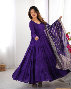 Roman Chanderi Silk Embroidered Anarkali Set – Blue