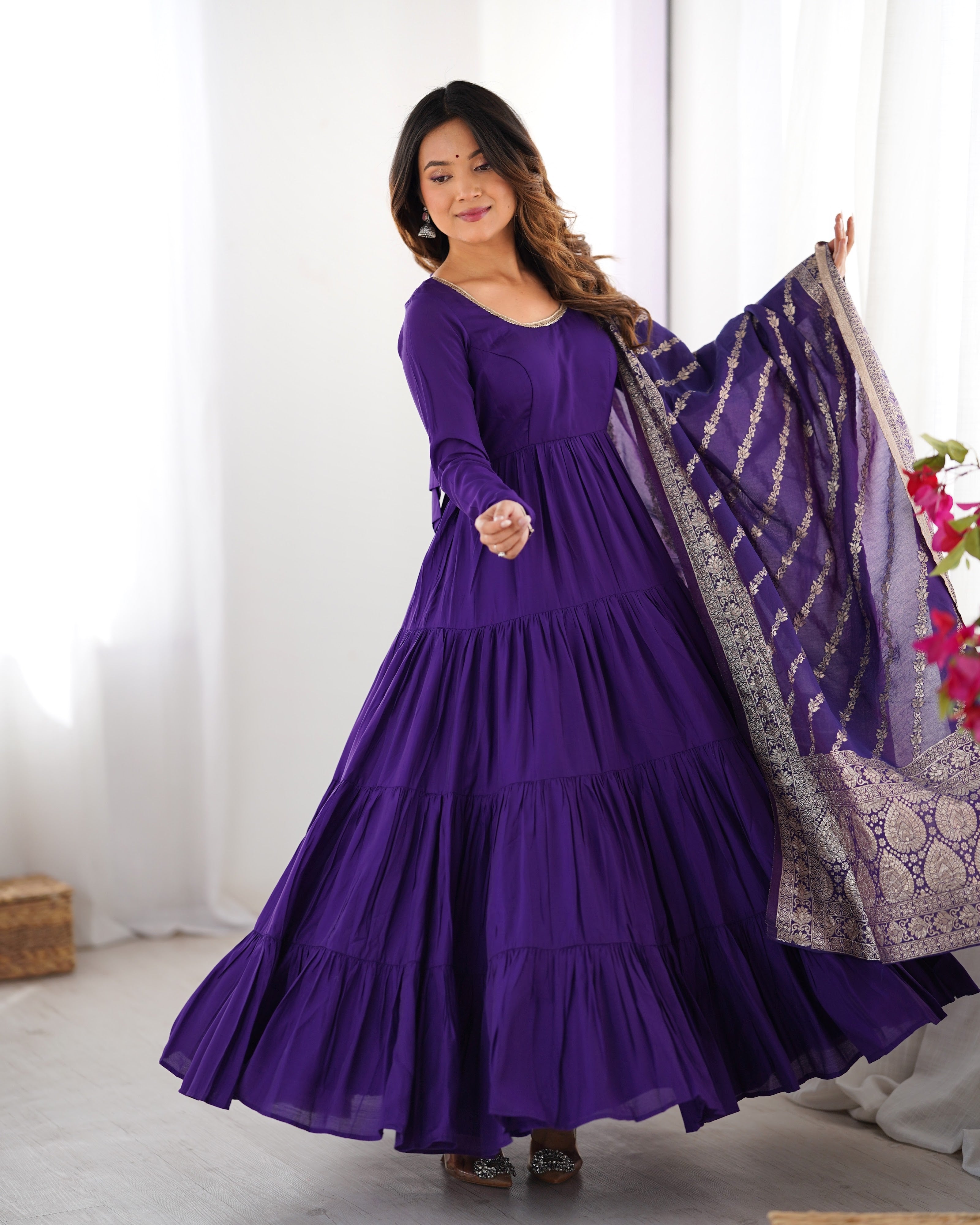 Roman Chanderi Silk Embroidered Anarkali Set – Blue
