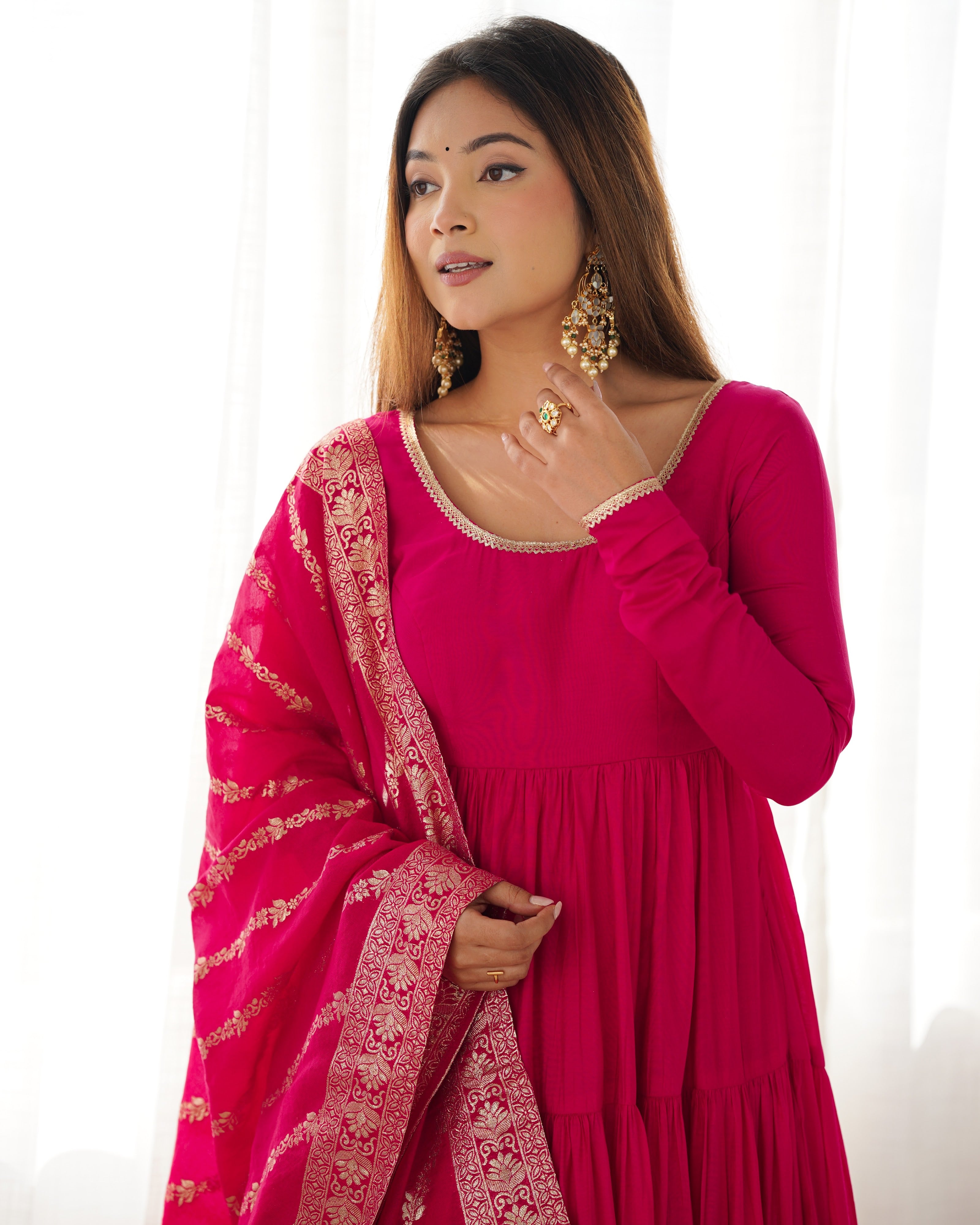 Roman Chanderi Silk Embroidered Anarkali Set – Red