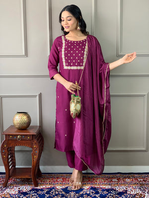 Rayon Slub Embroidered Kurta Pant Dupatta Set – Wine