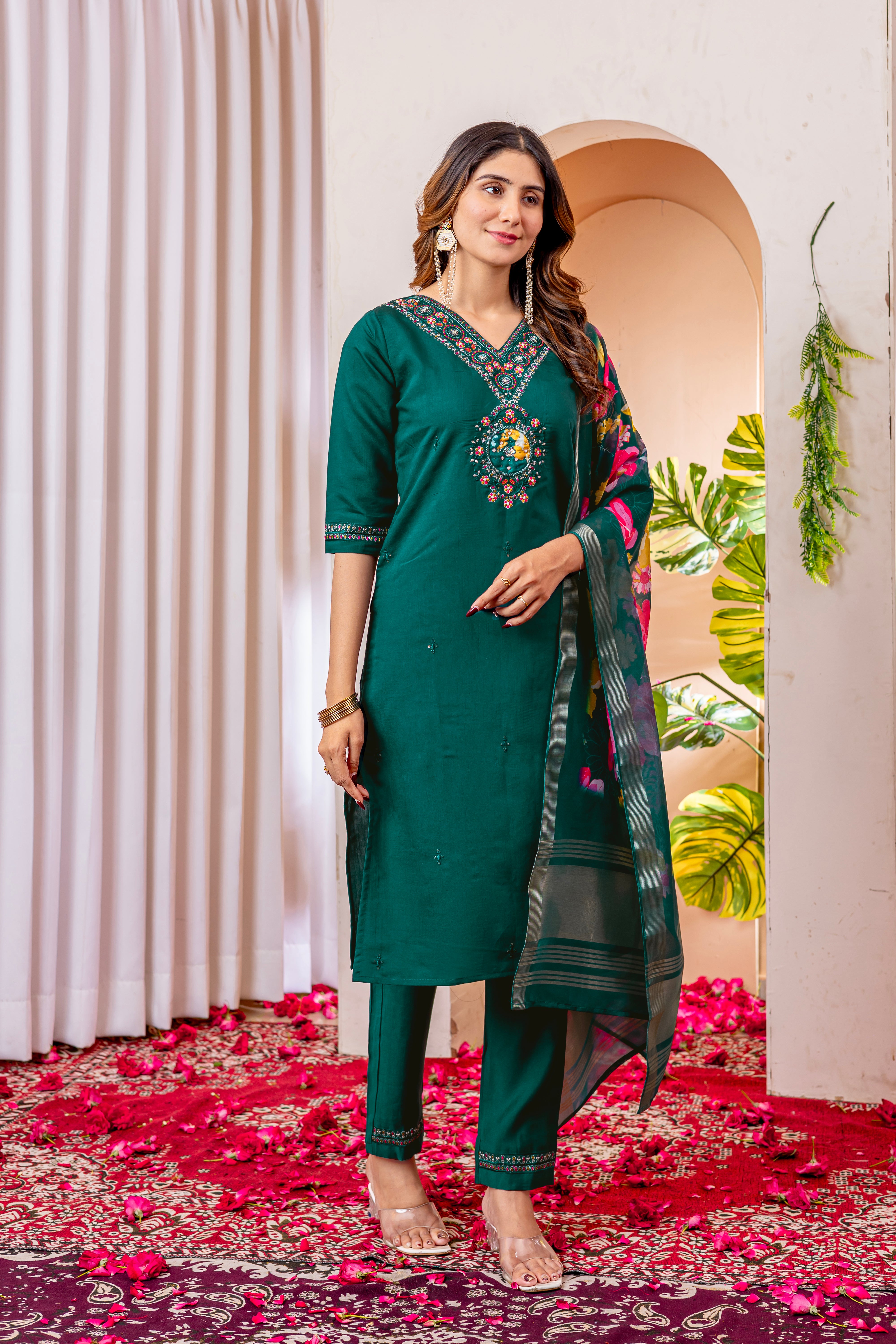 Marina Viscose Silk Embroidered Straight Kurti Set – Green